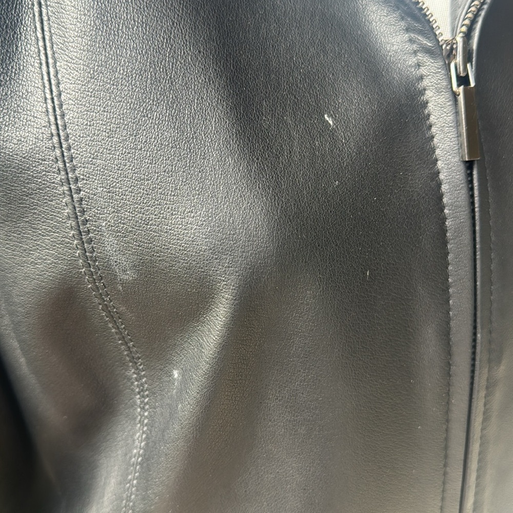 Women’s black leather zip jacket with belt. Worthington , petite large - Picture 5 of 6
